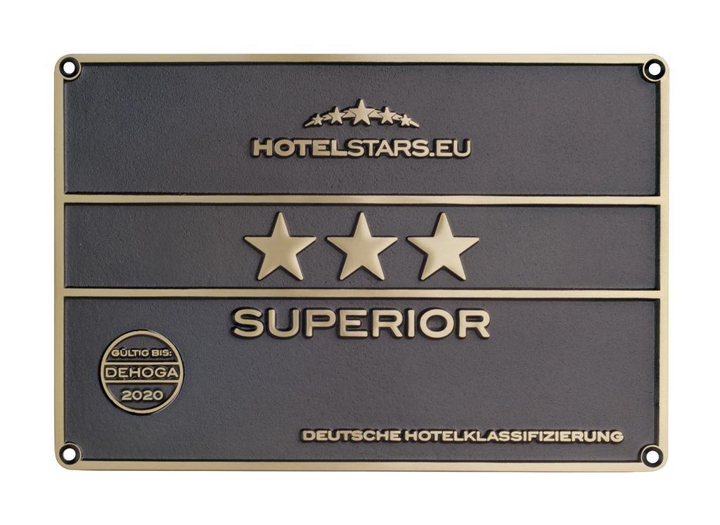 Cascade Superior 3* Dusseldorf